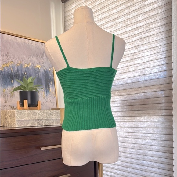 Woman's SO Green Ribbed Sweater Spaghetti Strap Tank Top. Size Small - Picture 4 of 4